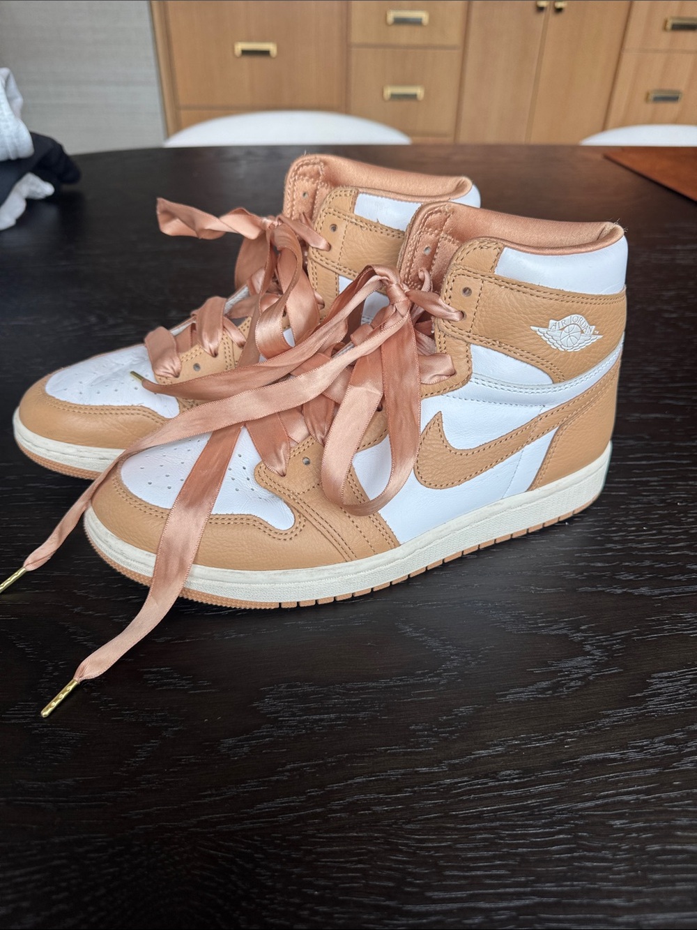 Nike Women's High-Top Sneakers - White and Tan